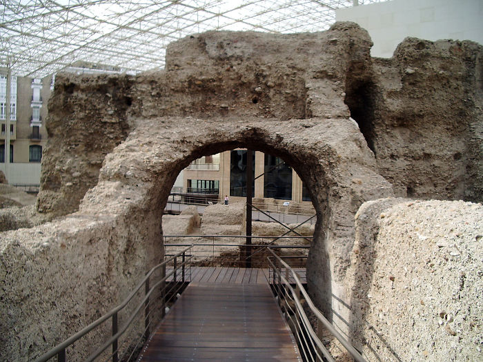 Vomiting Was Not A Regular Part Of Roman Dining Customs