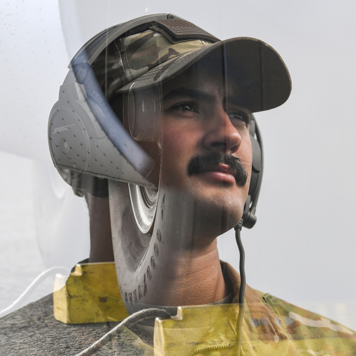 I Stayed Late To Capture The Faces Of Aircraft Maintainers Dedicated To Humanitarian Aid