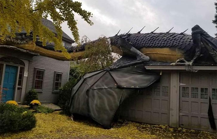 45 Creative Halloween Decorations That Are So Good, There’s Almost No Competition