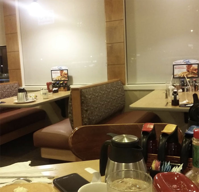 Person Gets Terminated While On Medical Leave, Takes Pics Of Violations In Restaurant And Shuts It Down Person Gets Terminated While On Medical Leave, Takes Pics Of Violations In Restaurant And Shuts It Down