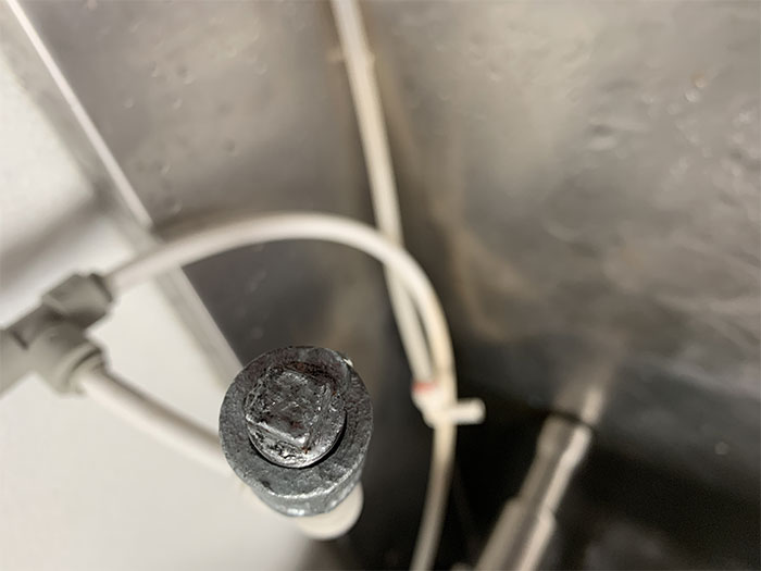 Person Gets Terminated While On Medical Leave, Takes Pics Of Violations In Restaurant And Shuts It Down Person Gets Terminated While On Medical Leave, Takes Pics Of Violations In Restaurant And Shuts It Down