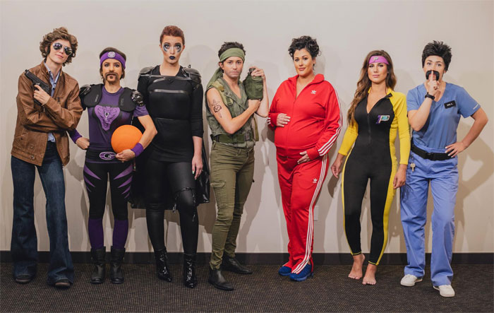 Every Year These Friends Dress Up As A Different Version Of The Same Celeb, And The Result Gets Better And Better