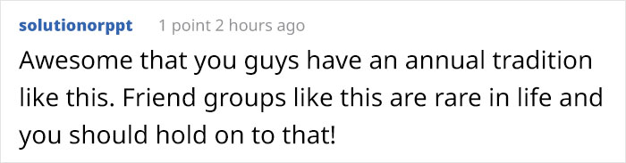 Every Year These Friends Dress Up As A Different Version Of The Same Celeb, And The Result Gets Better And Better