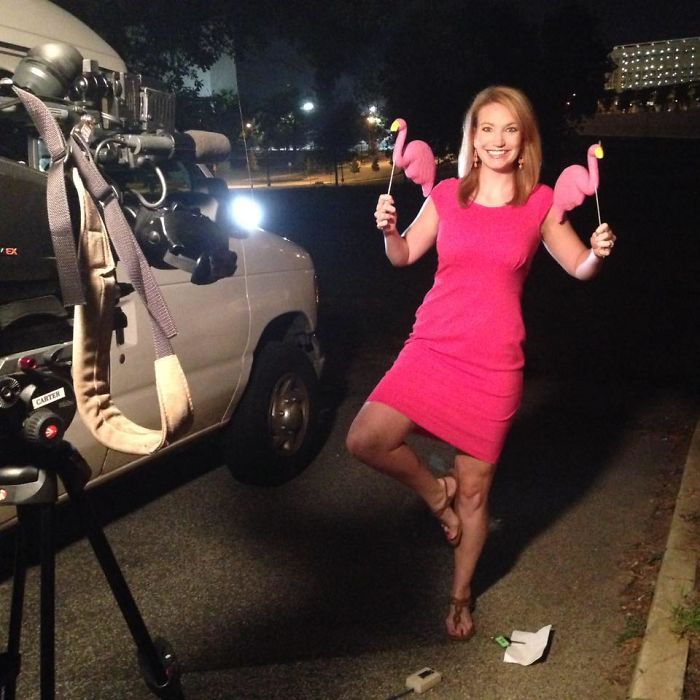 Woman Says She's Gonna 'Break The Law' And Give Candy To Kids On Halloween In A Powerful Post