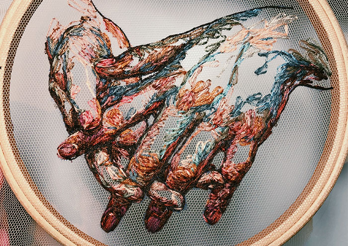 I Stitch Colorful Threads Into Tulle To Create a 3D-Effect On My Artwork (30 Pics)
