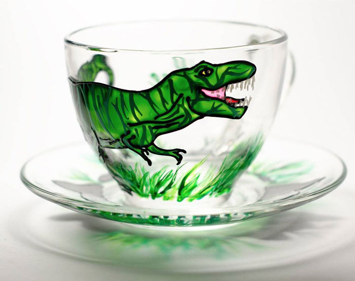 Hand-Painted-Glass-Teapots-Mugs-Plates-Vita-Vitraaze