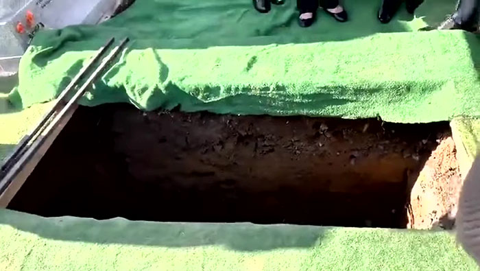 Irish Man Pre-Records Message To Play At His Funeral, Leaves Mourners In Tears Of Laughter