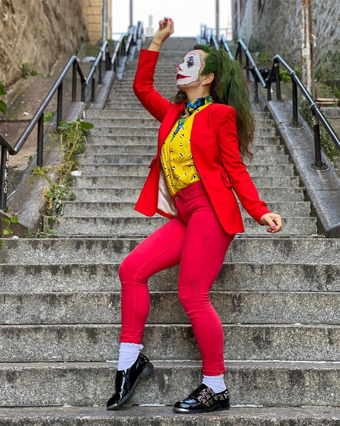 'The Joker' Stairs In New York Become A Tourist Attraction And Here Are 14 Pics Taken By Fans