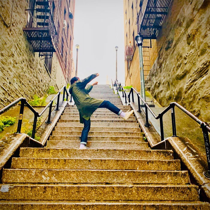 'The Joker' Stairs In New York Become A Tourist Attraction And Here Are 14 Pics Taken By Fans 'The Joker' Stairs In New York Become A Tourist Attraction And Here Are 14 Pics Taken By Fans