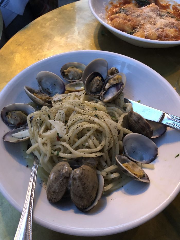 Australian Traveler Went To The US & Documented American Food