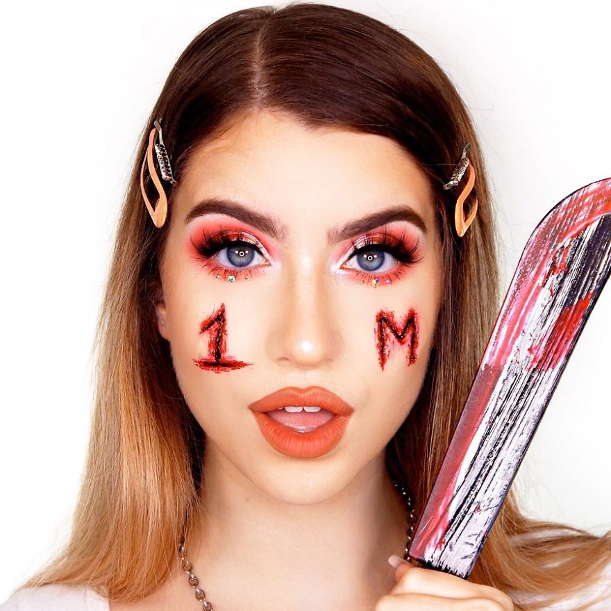 Makeup-Artists-Sisters-Charlotte-Abby-Roberts-