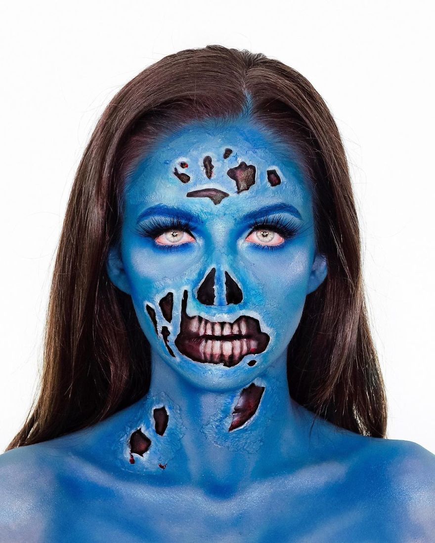 Makeup-Artists-Sisters-Charlotte-Abby-Roberts-