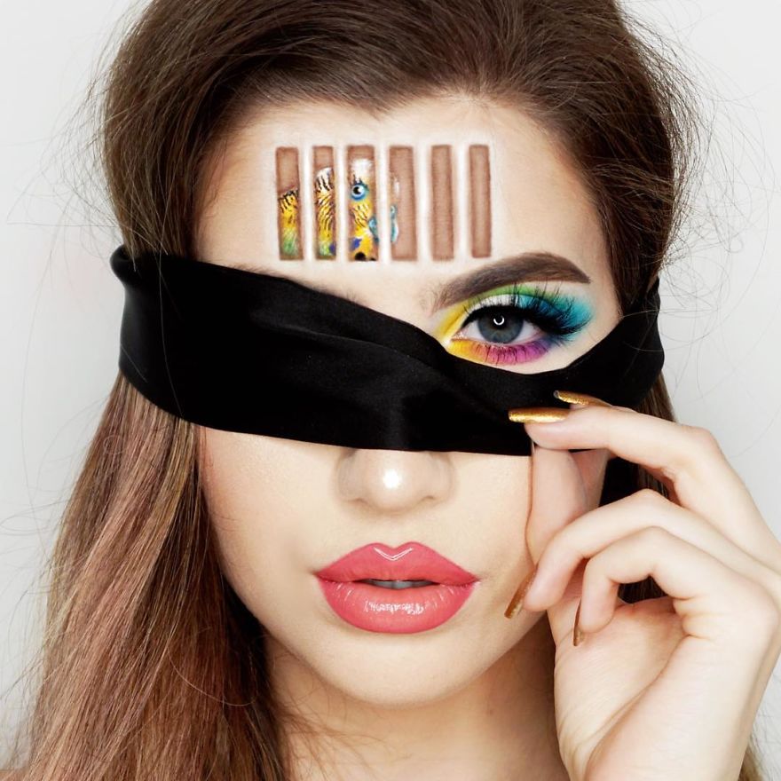 Makeup-Artists-Sisters-Charlotte-Abby-Roberts-