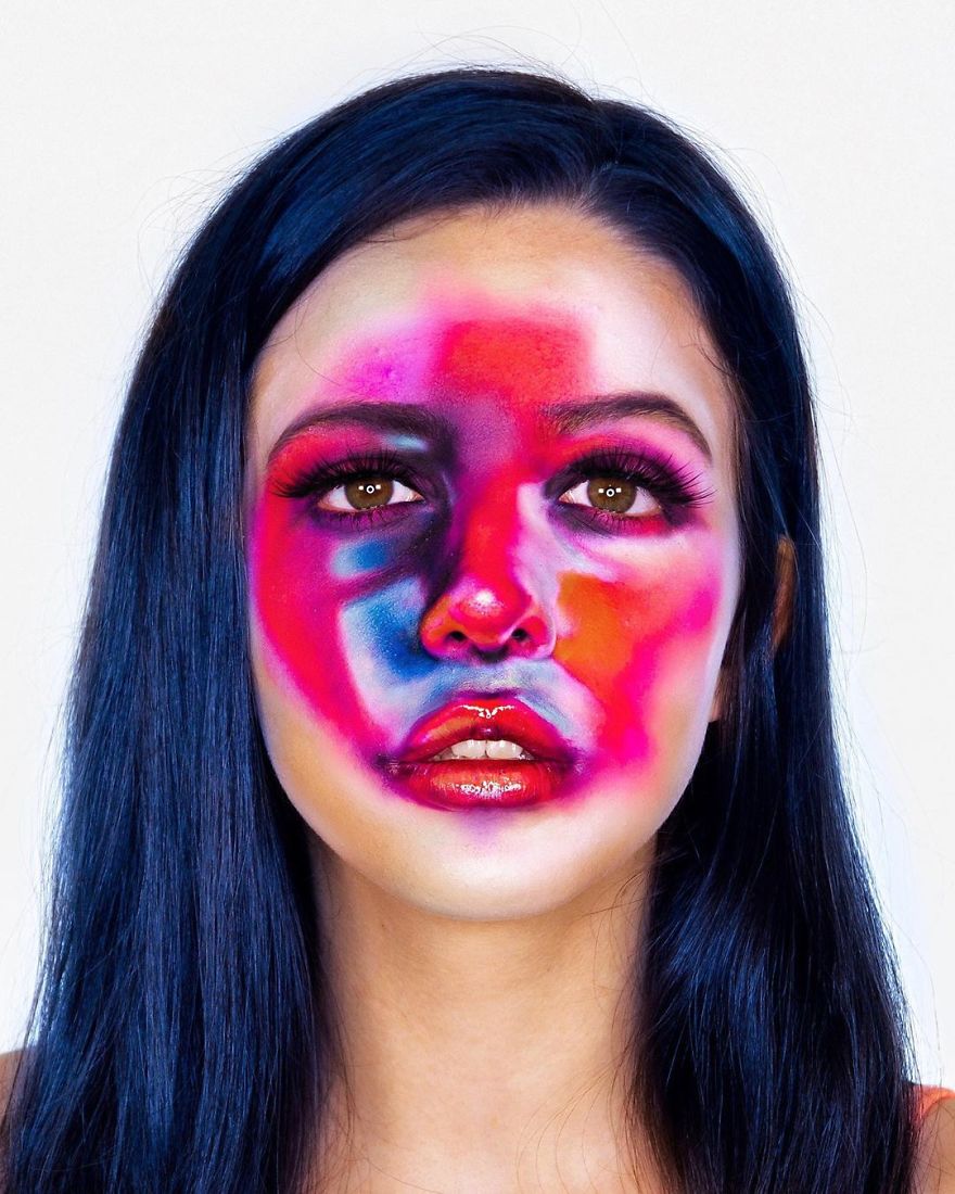 Makeup-Artists-Sisters-Charlotte-Abby-Roberts-