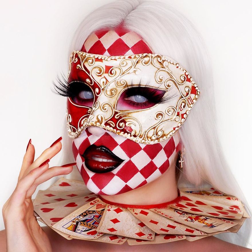 Makeup-Artists-Sisters-Charlotte-Abby-Roberts-