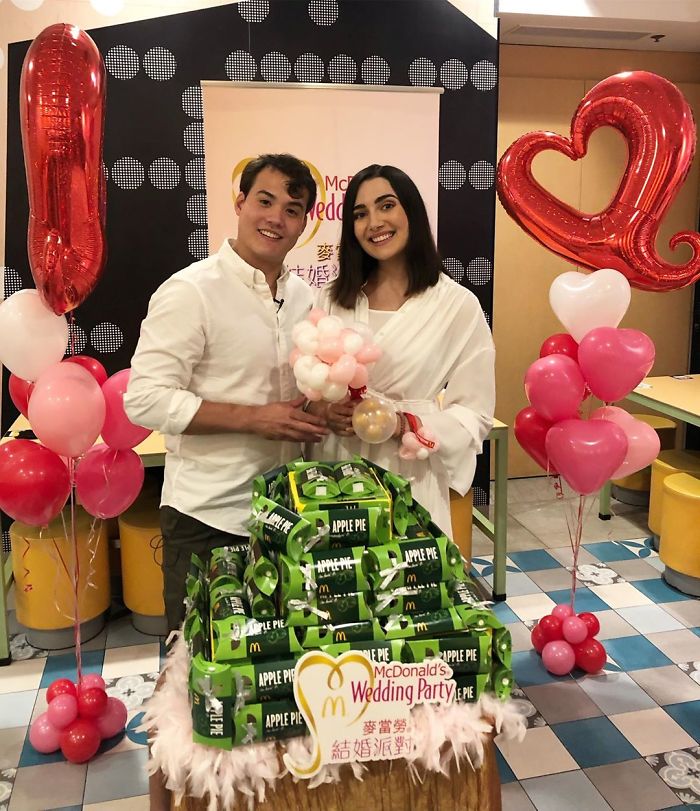 McDonald's In Hong Kong Offers Wedding Parties For Less Than $400 And This Couple Tried It Out McDonald's In Hong Kong Offers Wedding Parties For Less Than $400 And This Couple Tried It Out