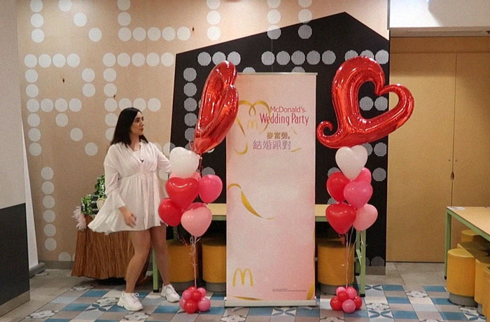 McDonald's In Hong Kong Offers Wedding Parties For Less Than $400 And This Couple Tried It Out McDonald's In Hong Kong Offers Wedding Parties For Less Than $400 And This Couple Tried It Out