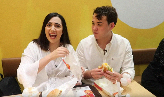 McDonald's In Hong Kong Offers Wedding Parties For Less Than $400 And This Couple Tried It Out McDonald's In Hong Kong Offers Wedding Parties For Less Than $400 And This Couple Tried It Out