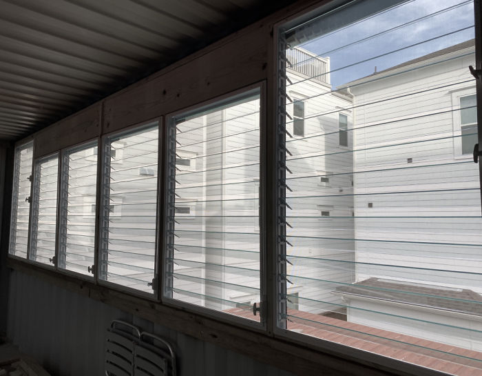 Man Uses 11 Shipping Containers To Build His 2,500 Square Foot Dream House, And The Inside Looks Amazing Man Uses 11 Shipping Containers To Build His 2,500 Square Foot Dream House, And The Inside Looks Amazing