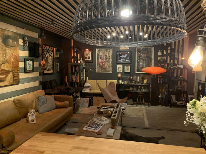 Man Uses 11 Shipping Containers To Build His 2,500 Square Foot Dream House, And The Inside Looks Amazing Man Uses 11 Shipping Containers To Build His 2,500 Square Foot Dream House, And The Inside Looks Amazing