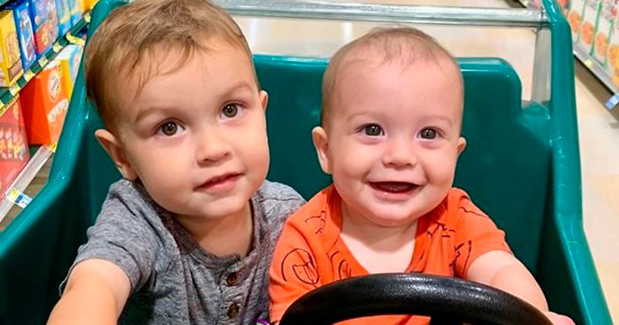 Man Shames Mom For Looking At Her Phone Instead Of Her Kids, She Defends Herself And Shames Him Instead