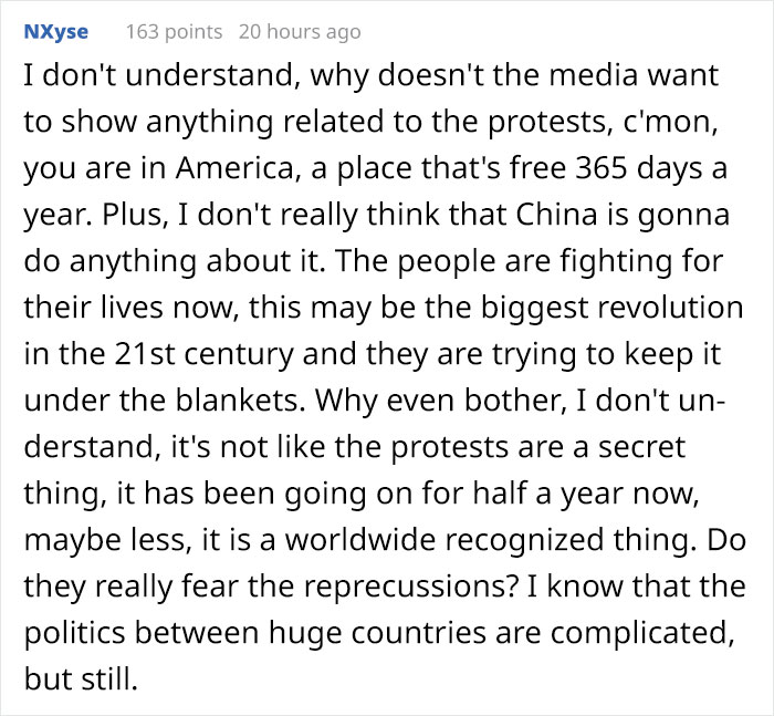 Camera Man Panics When A Genius Kid Shows A Pro-Hong Kong Message On NBA Dance Cam