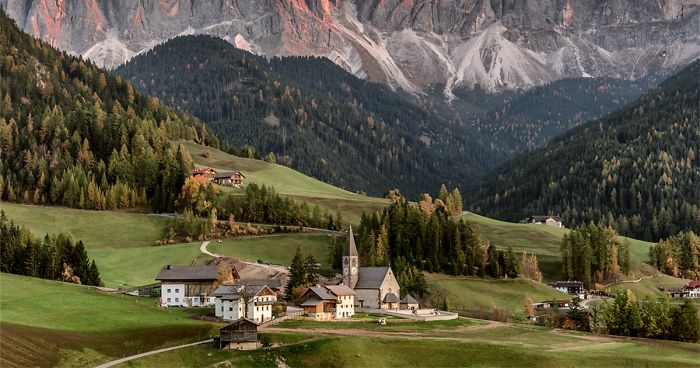 26 Photos Of Sunrises and Sunsets In Dolomites, Italy That I Took