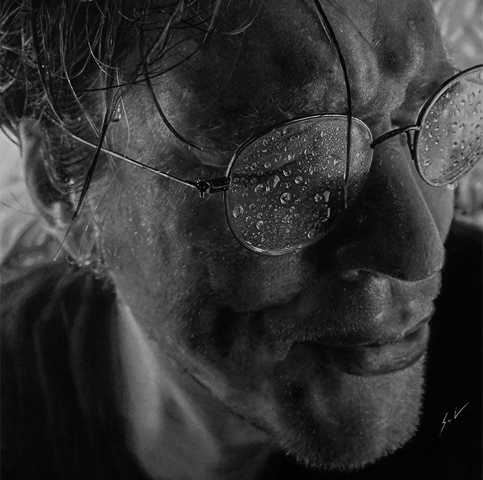 I’ve Been Training Myself To Draw Photorealistically For 3 Years, Here Are Some Of My Best Works (24 Pics)