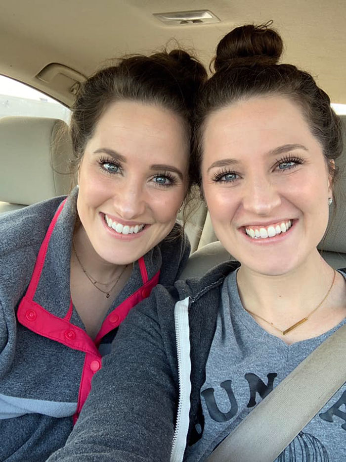 'She's Gonna Kill Me For This Pic': Sister Reveals The Gritty Details Of Her Twin’s Life As A Nurse 'She's Gonna Kill Me For This Pic': Sister Reveals The Gritty Details Of Her Twin’s Life As A Nurse