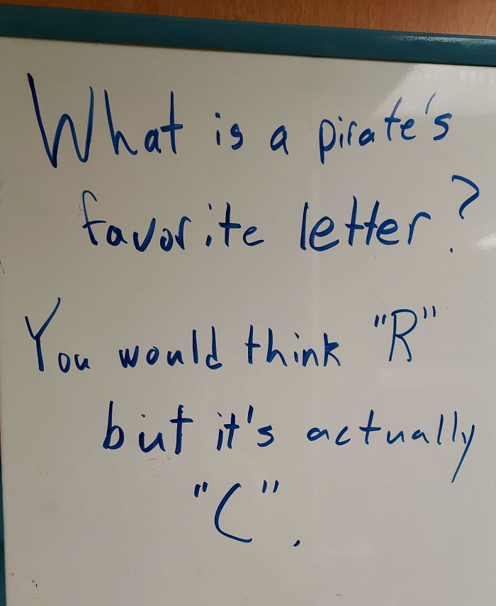 Stupid-Jokes-At-Work