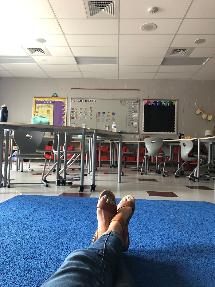 Teacher Says Her Profession Is The Most Toxic, Talks About Abuse From Students That Teachers Deal With Teacher Says Her Profession Is The Most Toxic, Talks About Abuse From Students That Teachers Deal With