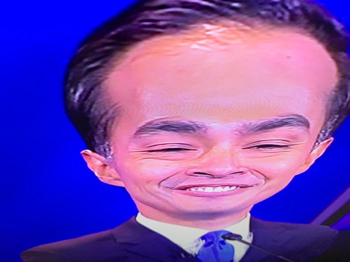 "Putting Your Phone Near The Top Of Your TV And Tilting It Down Turns The Candidates Into Debating Big Brains"