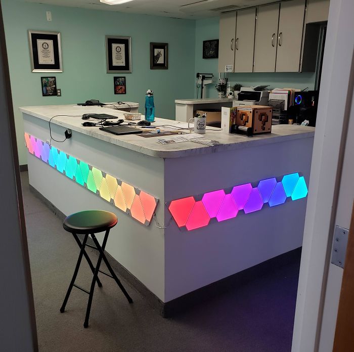 People Said We'd Fail, But My Family Clinic With Video Games And Therapy Cats Is Full Only 6 Months After Opening People Said We'd Fail, But My Family Clinic With Video Games And Therapy Cats Is Full Only 6 Months After Opening