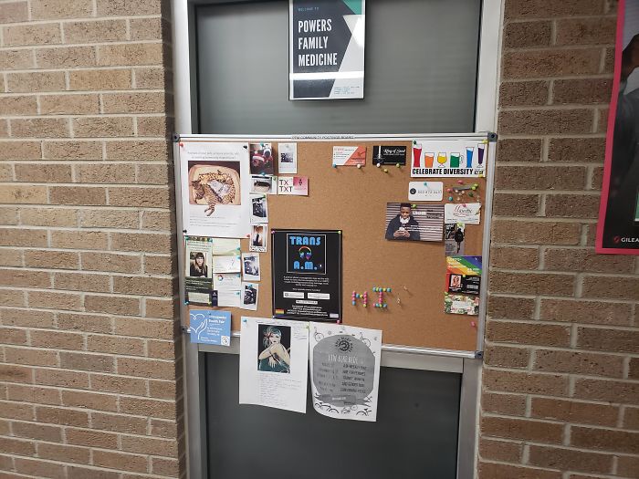 People Said We'd Fail, But My Family Clinic With Video Games And Therapy Cats Is Full Only 6 Months After Opening