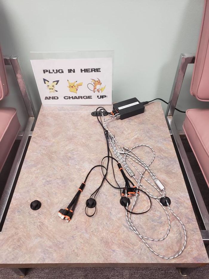 People Said We'd Fail, But My Family Clinic With Video Games And Therapy Cats Is Full Only 6 Months After Opening