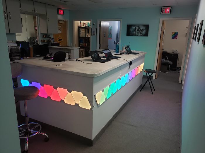 People Said We'd Fail, But My Family Clinic With Video Games And Therapy Cats Is Full Only 6 Months After Opening People Said We'd Fail, But My Family Clinic With Video Games And Therapy Cats Is Full Only 6 Months After Opening