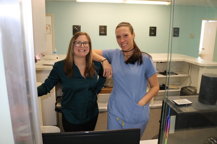 People Said We'd Fail, But My Family Clinic With Video Games And Therapy Cats Is Full Only 6 Months After Opening People Said We'd Fail, But My Family Clinic With Video Games And Therapy Cats Is Full Only 6 Months After Opening