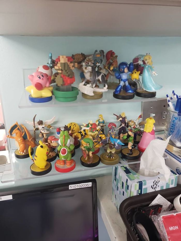 People Said We'd Fail, But My Family Clinic With Video Games And Therapy Cats Is Full Only 6 Months After Opening People Said We'd Fail, But My Family Clinic With Video Games And Therapy Cats Is Full Only 6 Months After Opening