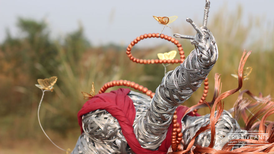 I Made A Sculpture Out Of Stainless Steel Wires Called "Viola"