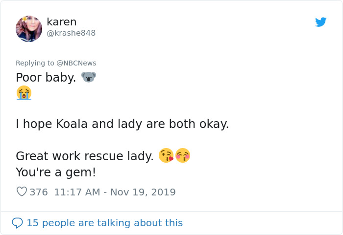 Woman Saves A Scorched And Screaming Koala With The Shirt Off Her Own Back Woman Saves A Scorched And Screaming Koala With The Shirt Off Her Own Back