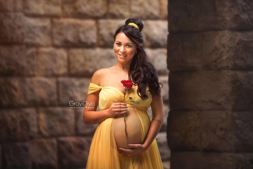 Brazilian Photographer Turns Moms-To-Be Into Disney Princesses (17 Pics) Brazilian Photographer Turns Moms-To-Be Into Disney Princesses (17 Pics)