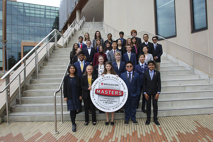 For The First Time In History, Girls Win All The Top 5 Prizes Of The National STEM Competition
