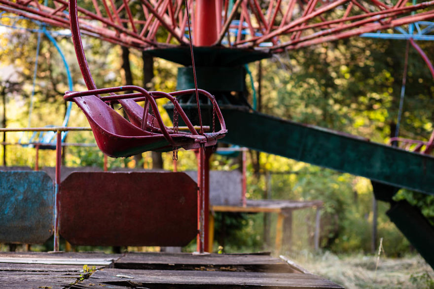 I Explore Creepy And Abandoned Playgrounds Of Armenia I Explore Creepy And Abandoned Playgrounds Of Armenia