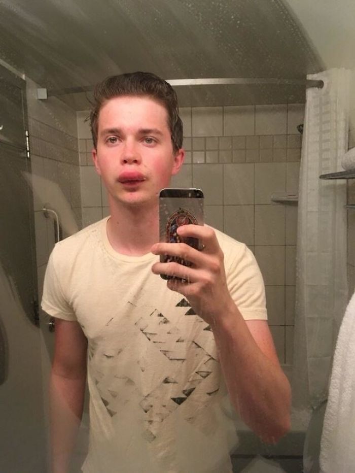 So I Started Work As A Beekeeper Last Week