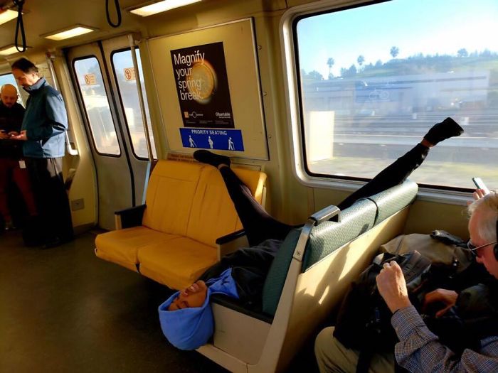 Count The Different Ways One Can Be Trashy On The Train