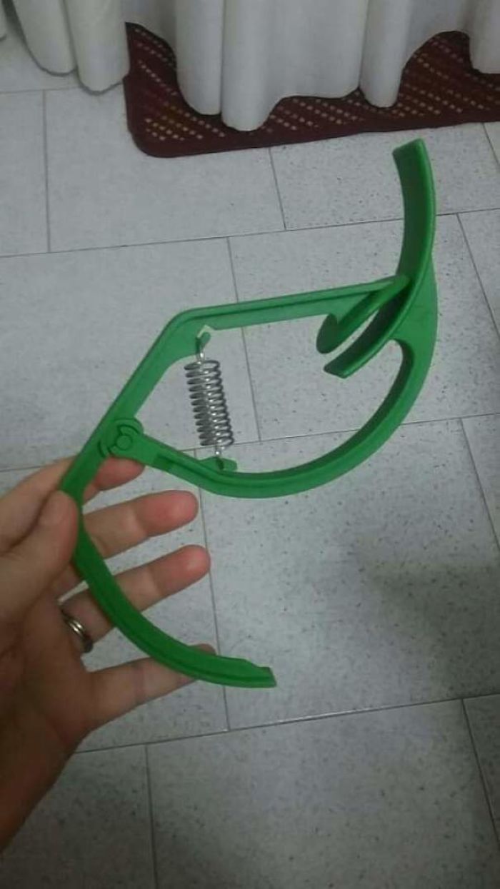 Someone Found This Thing In The Garage Of A Family Member. No Clue What It Is.