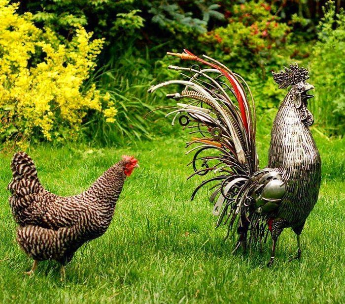 This Artist Makes Art Out Of Things That Seemingly Would Do No Good Anymore