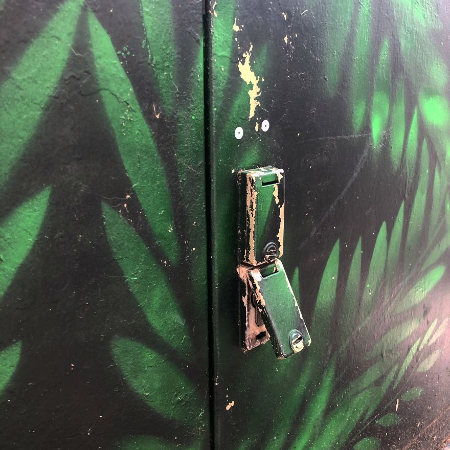 I Was Expecting He Would Say Hi