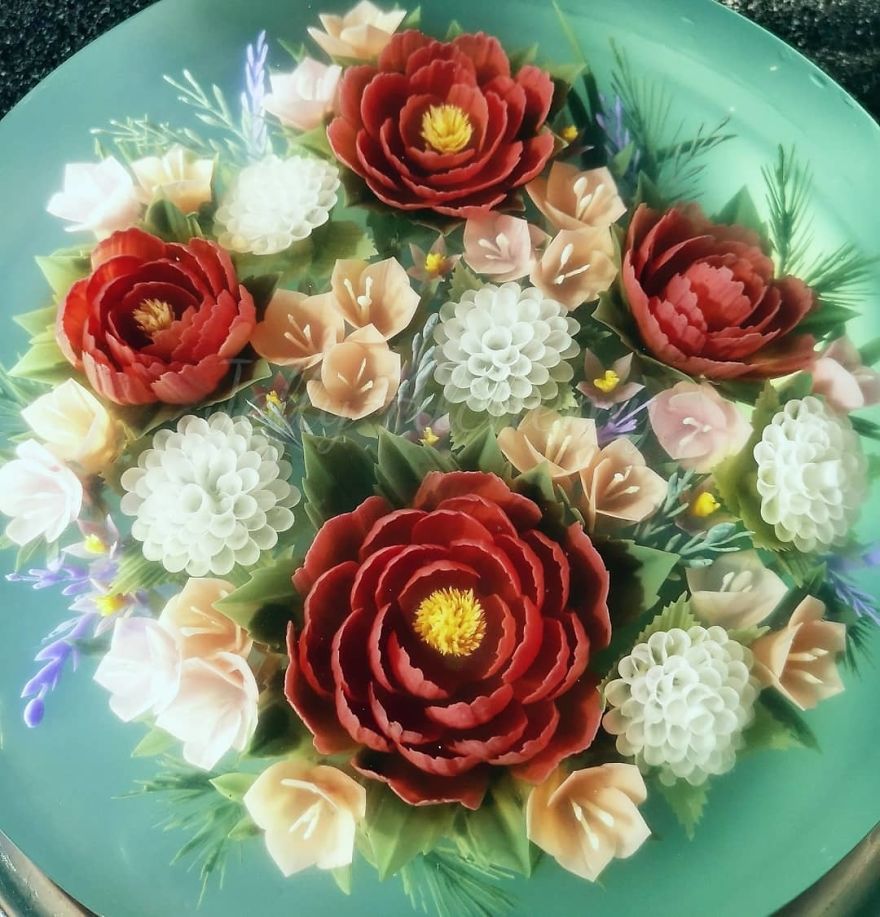 I Handcraft Realistic Floral 3D Jelly Koi Ponds, Birds And Characters.