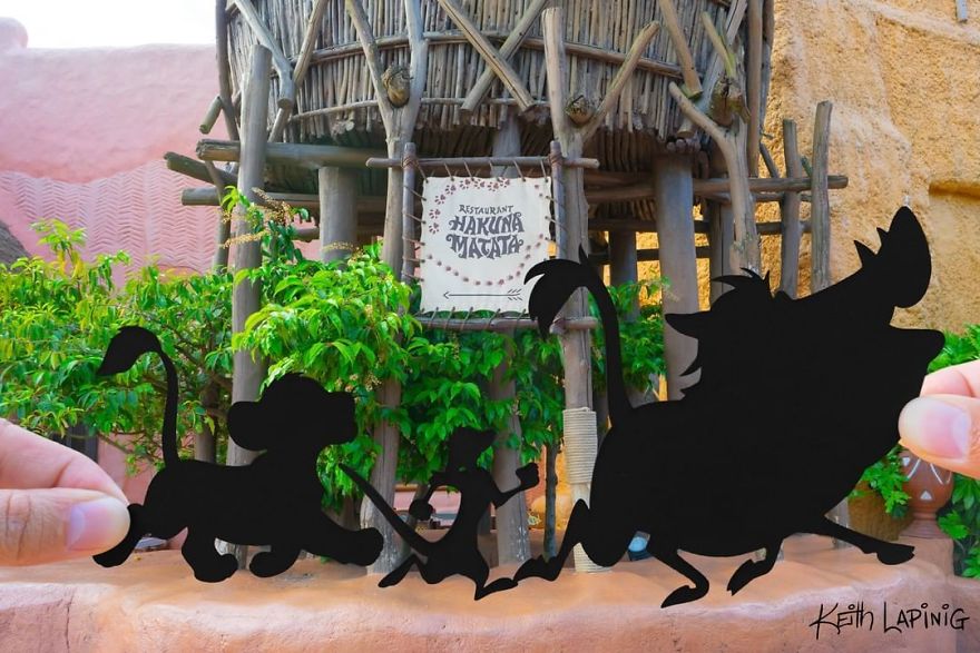 I Hold Up Paper At Disney Parks!